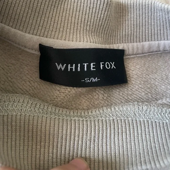 White fox own the moment sweatshirt - mushroom - Picture 4 of 5